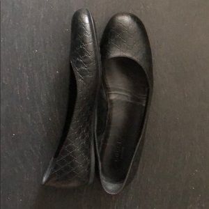 Gucci flats